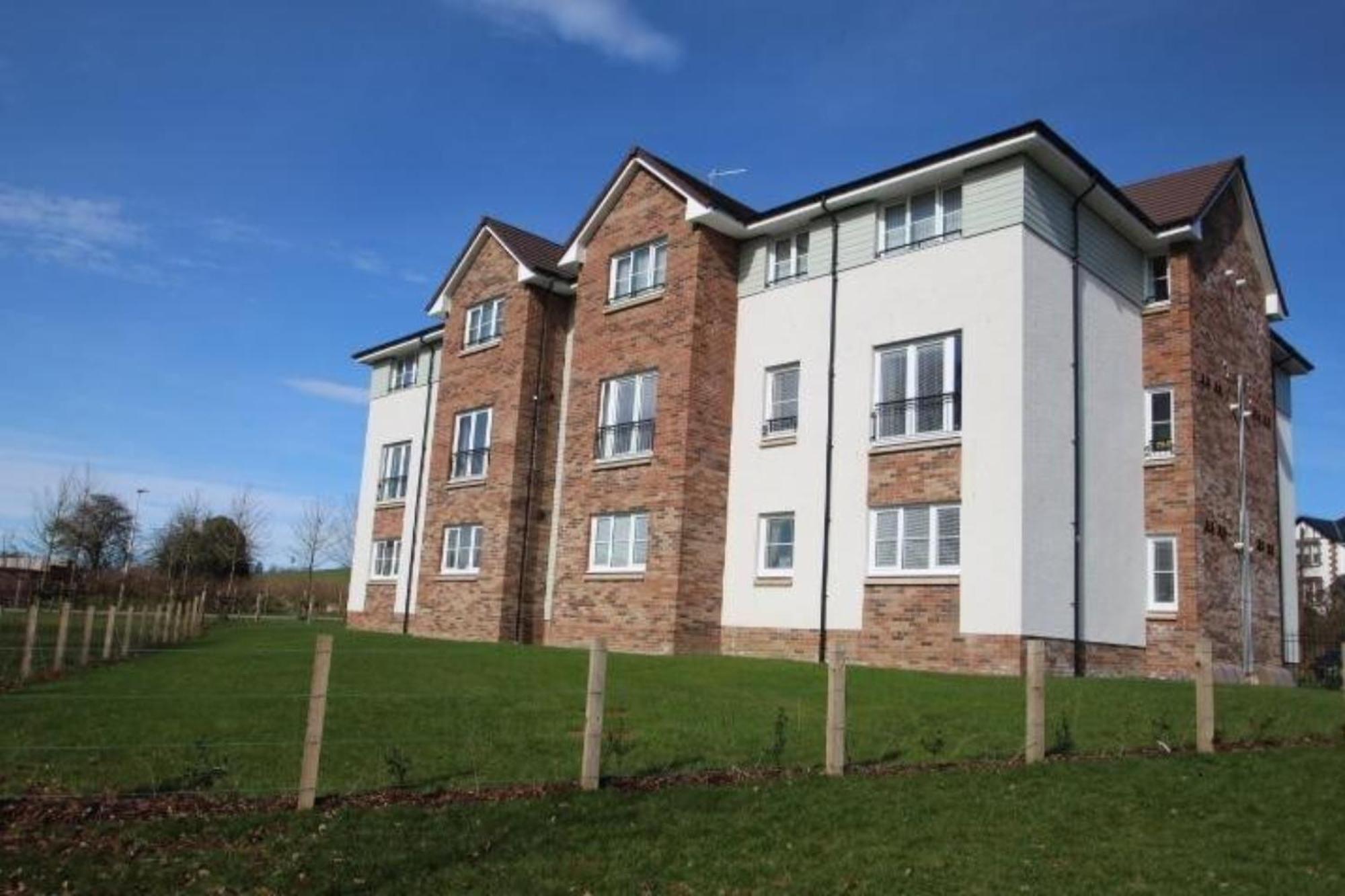 2 Bedroom Luxury Flat In Quiet Village Of Bishopton Bishopton  Exterior foto